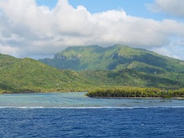 P1010323-Huahine