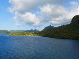 P1010335-Huahine