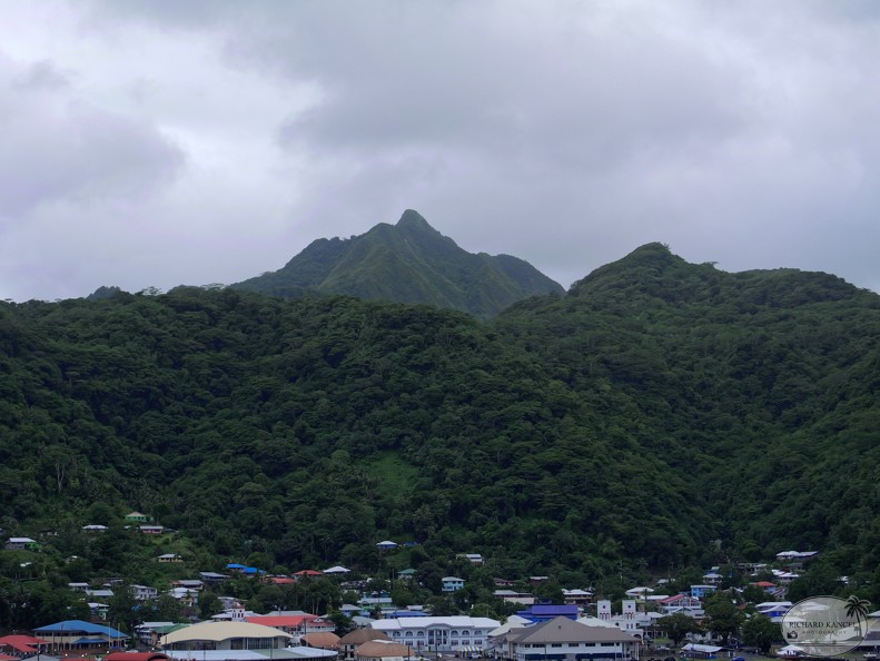 P1010072-Pago-Pago.jpg