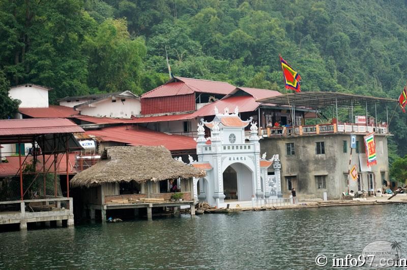 DSC01469Hoa-Binh.jpg
