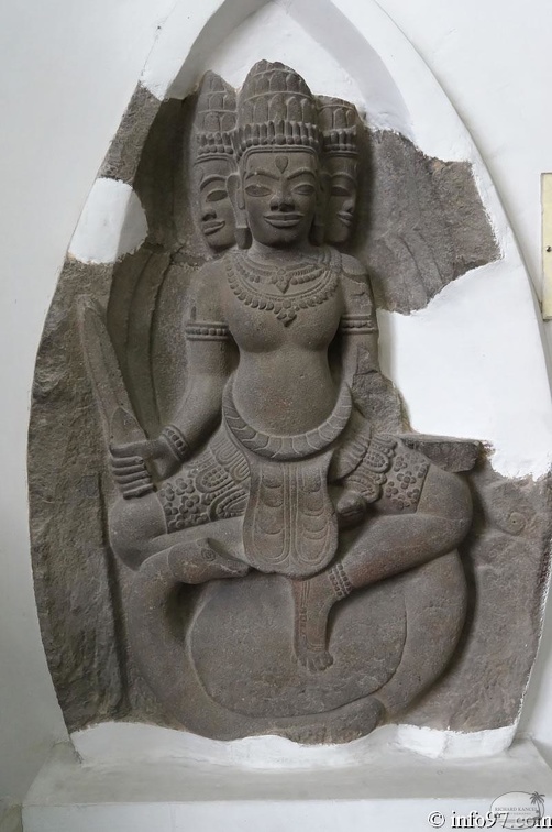 DSC02719musee-cham.jpg