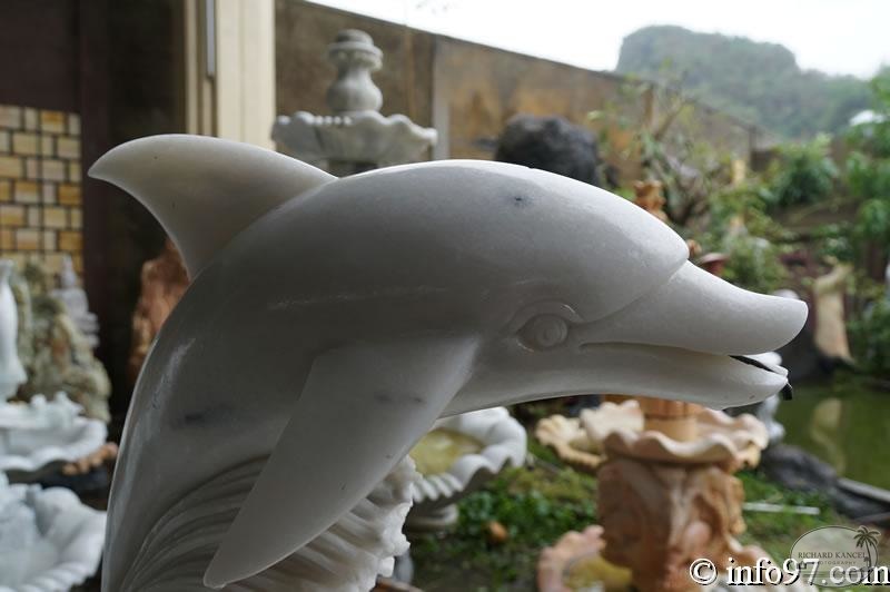 DSC02787sculpture-danang.jpg