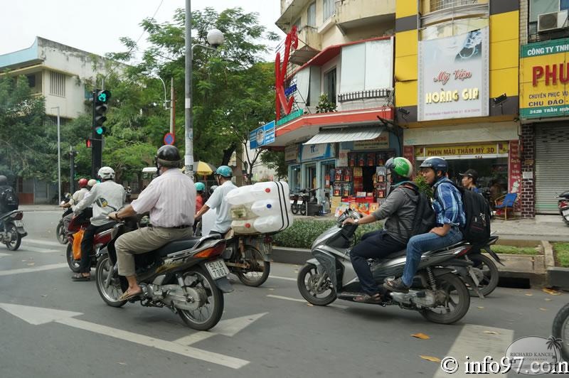 DSC03576saigon.jpg