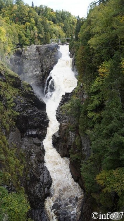 verticale-canyon55.jpg