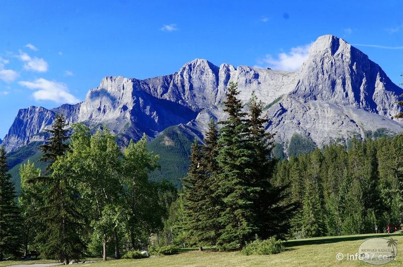 canmore-alberta-06.jpg