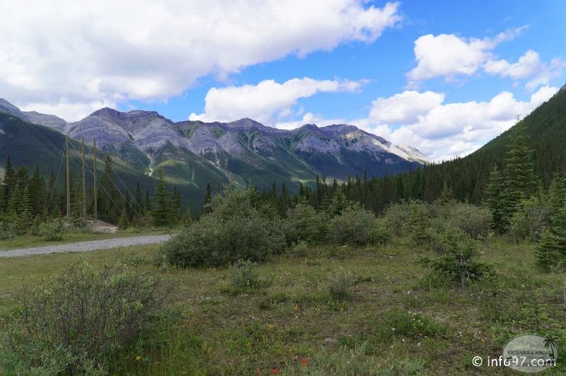 canmore-alberta-45.jpg