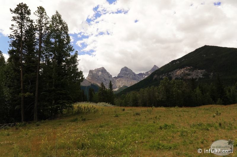 canmore-alberta-65.jpg