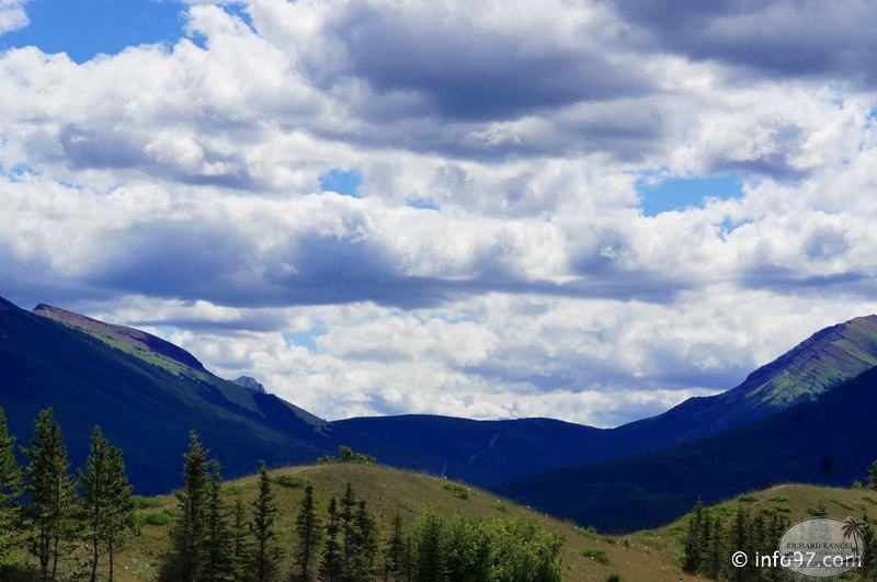 canmore-alberta-81.jpg