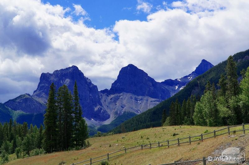 canmore-alberta-83.jpg