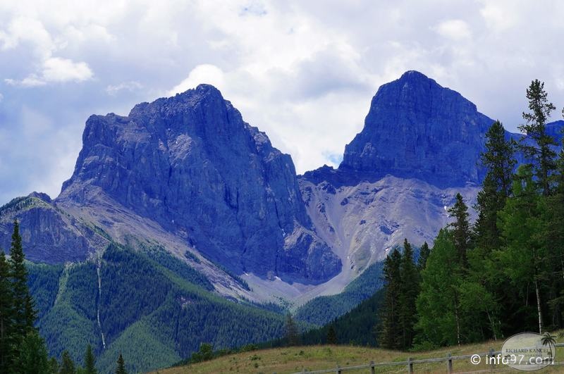 canmore-alberta-89.jpg