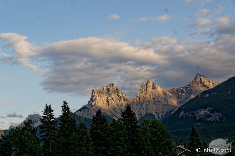 canmore-alberta-94.jpg