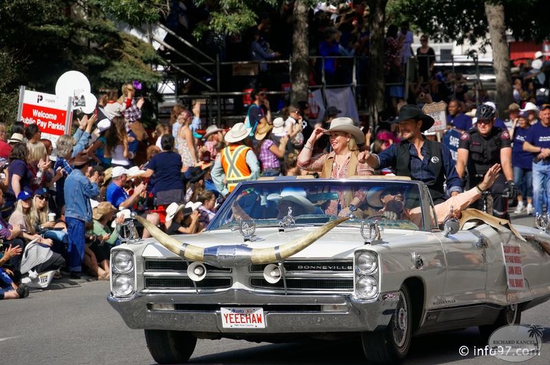 rodeo-stampede-parade-025.jpg
