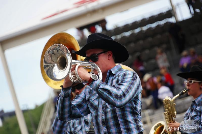 rodeo-stampede-alberta-002.jpg