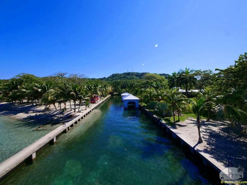 honduras-roatan-102.jpg