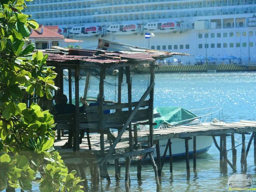 honduras-roatan-117.jpg