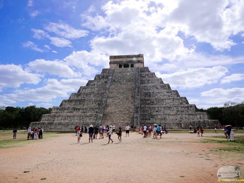 chitchen-itza-029.jpg