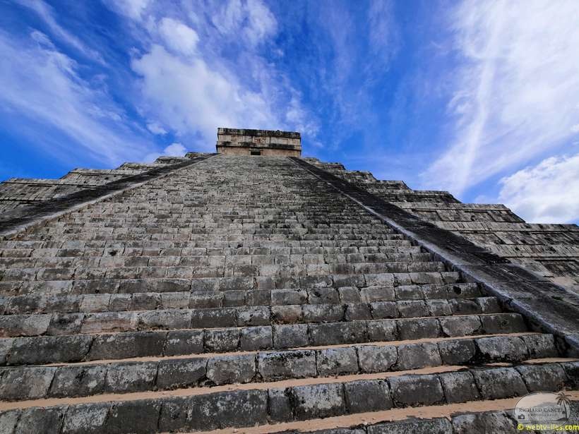 chitchen-itza-052.jpg