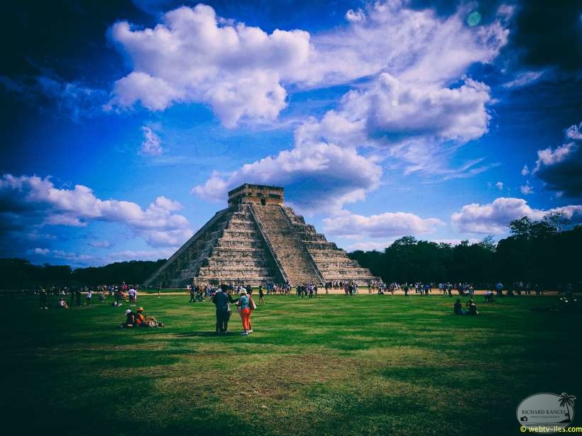 chitchen-itza-089.jpg