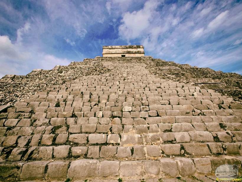 chitchen-itza-099.jpg