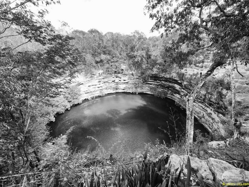 chitchen-itza-113.jpg