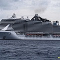 boat-caiman142.jpg