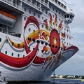 boat-caiman146.jpg