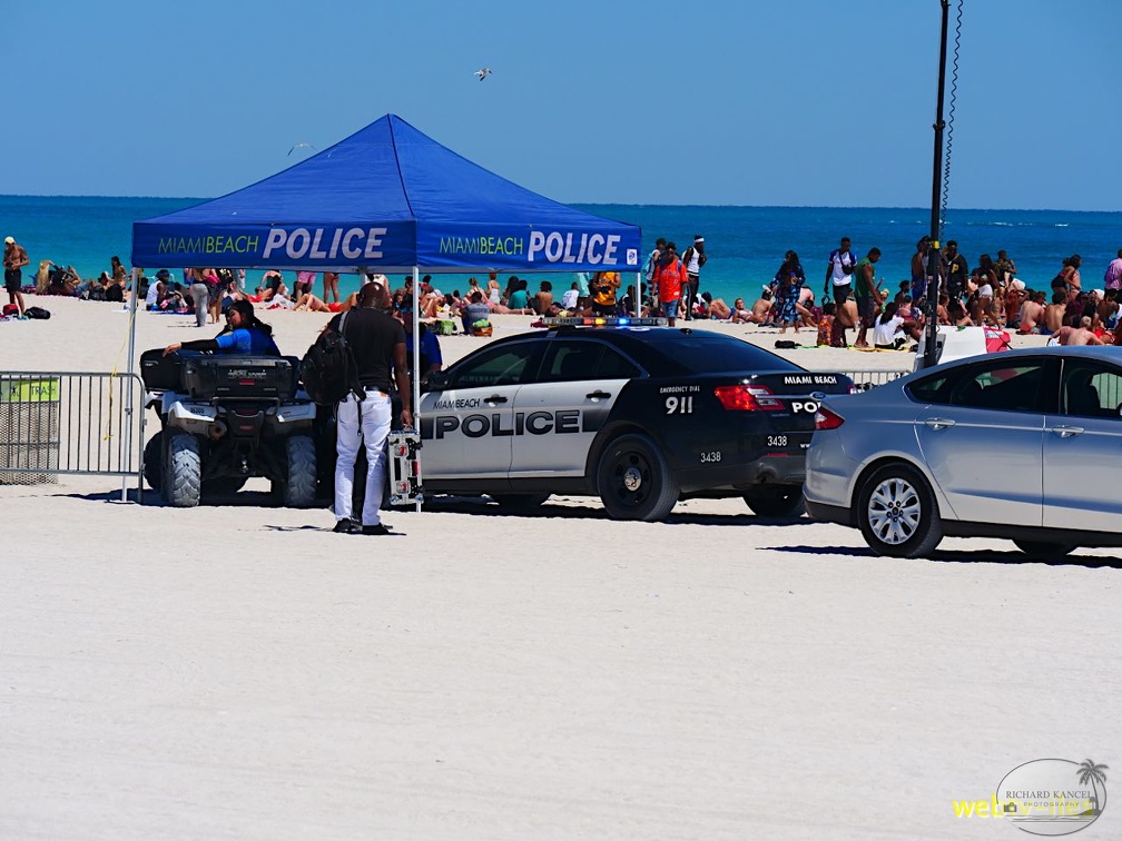 floride-miami-collins342.jpg