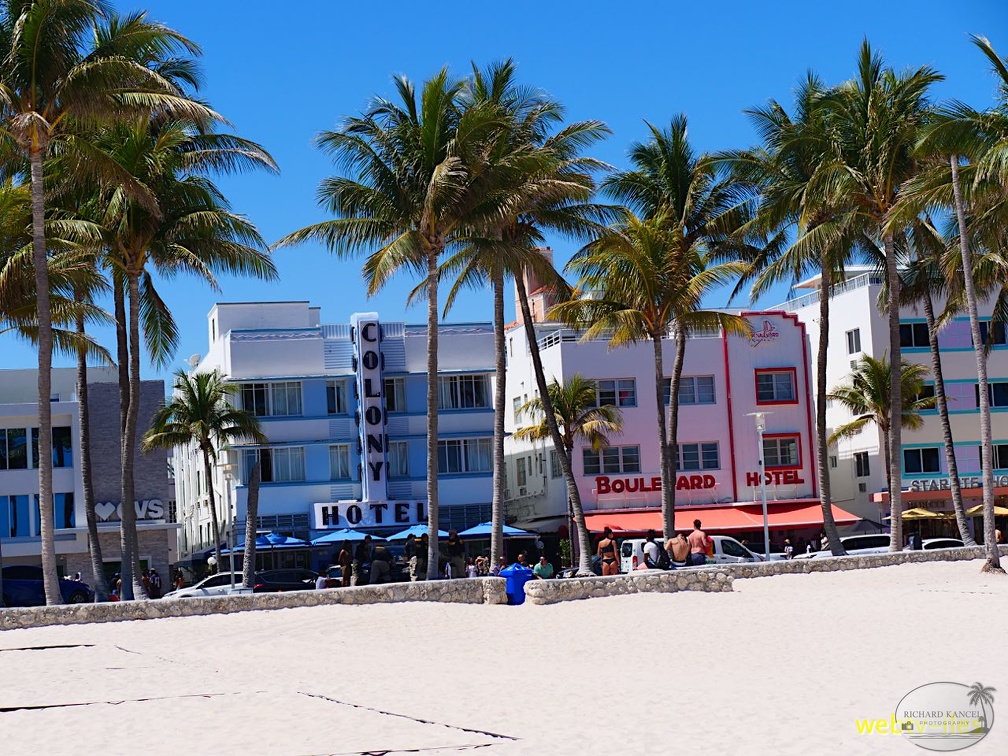 floride-miami-collins350.jpg