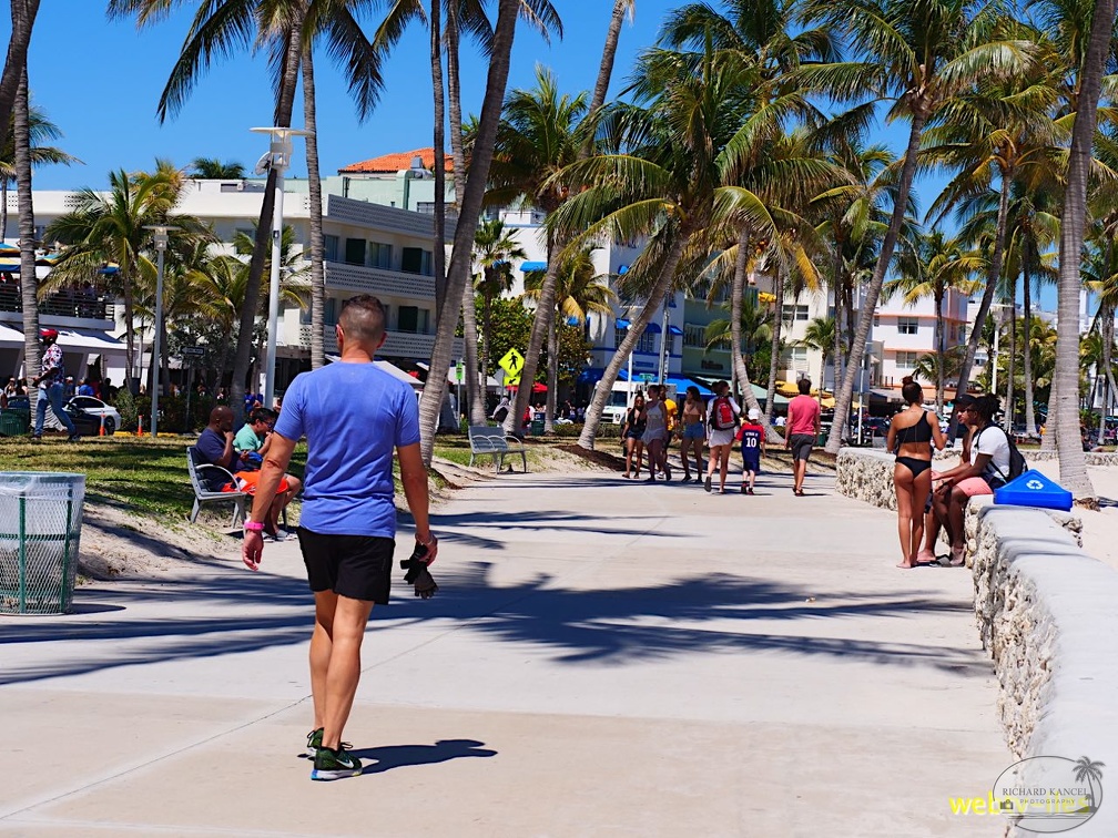 floride-miami-collins351.jpg