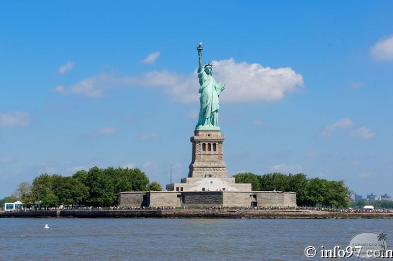 DSC04275-circle-line.jpg