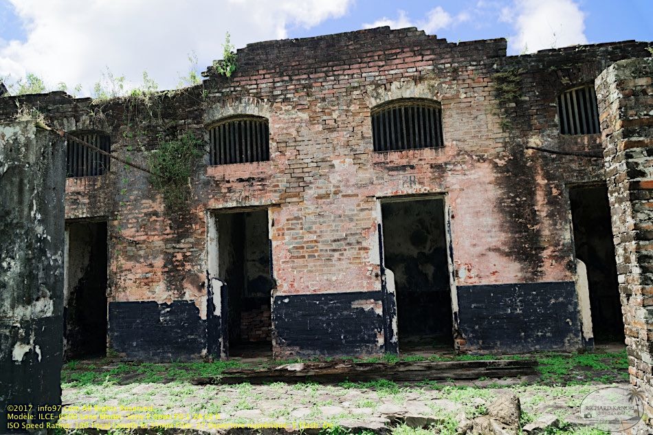 guyane31-st-laurent-bagne.jpg