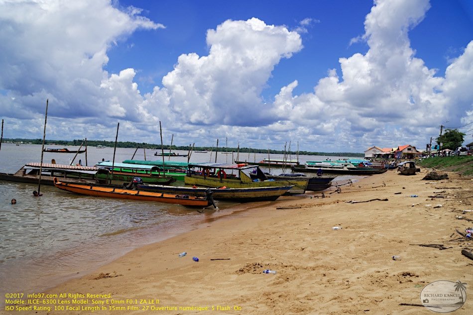 suriname09-albina.jpg