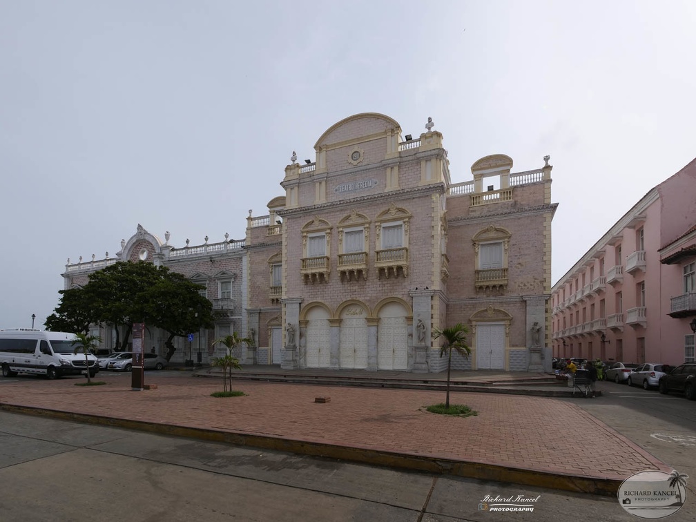carthagene-b021.jpg