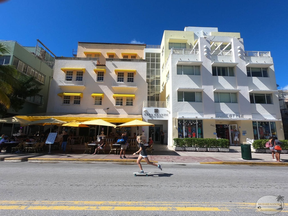 collins-avenue-a123.jpg