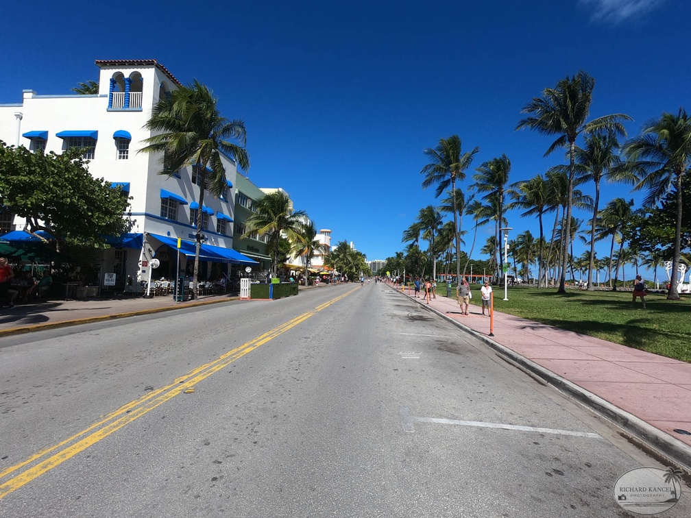 collins-avenue-a124.jpg
