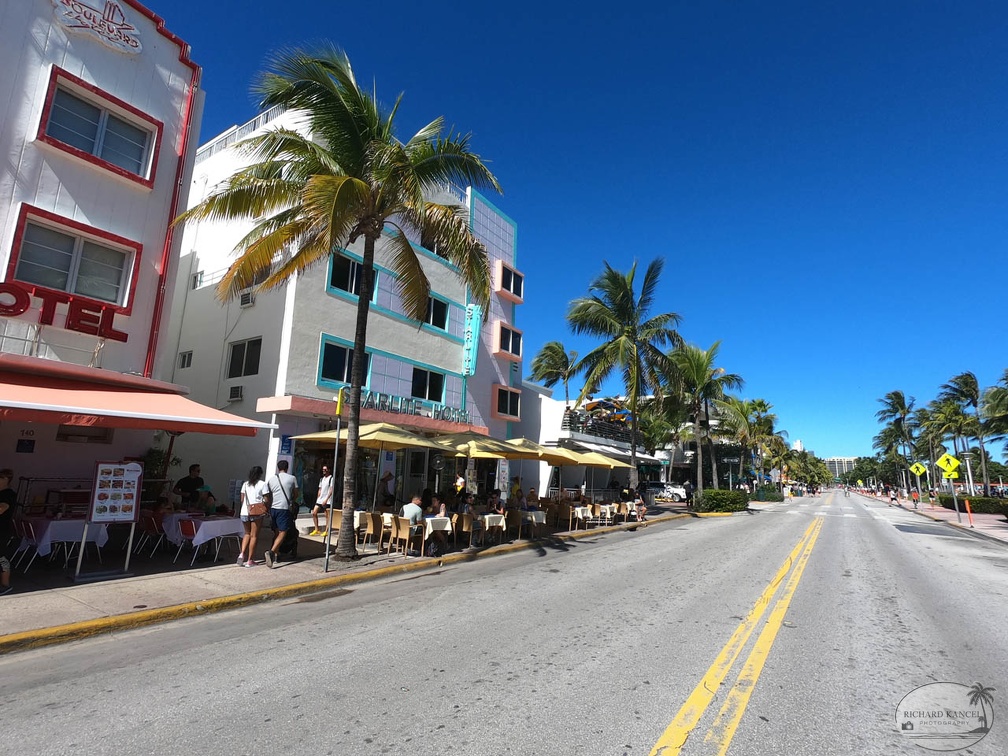 collins-avenue-a128.jpg
