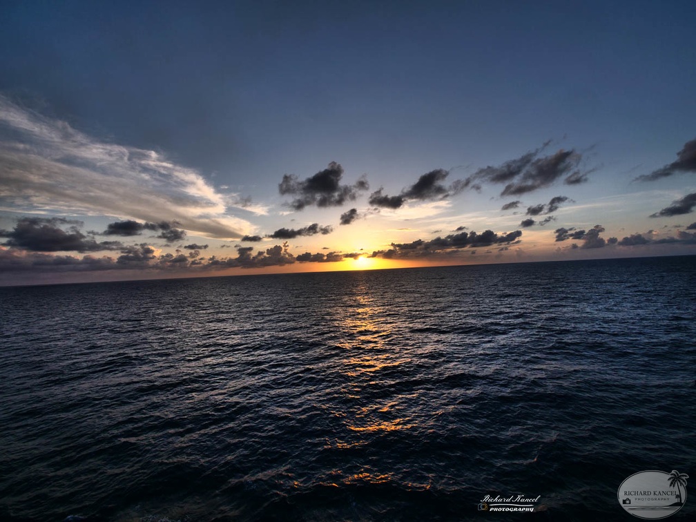 cruise-mer-a248.jpg