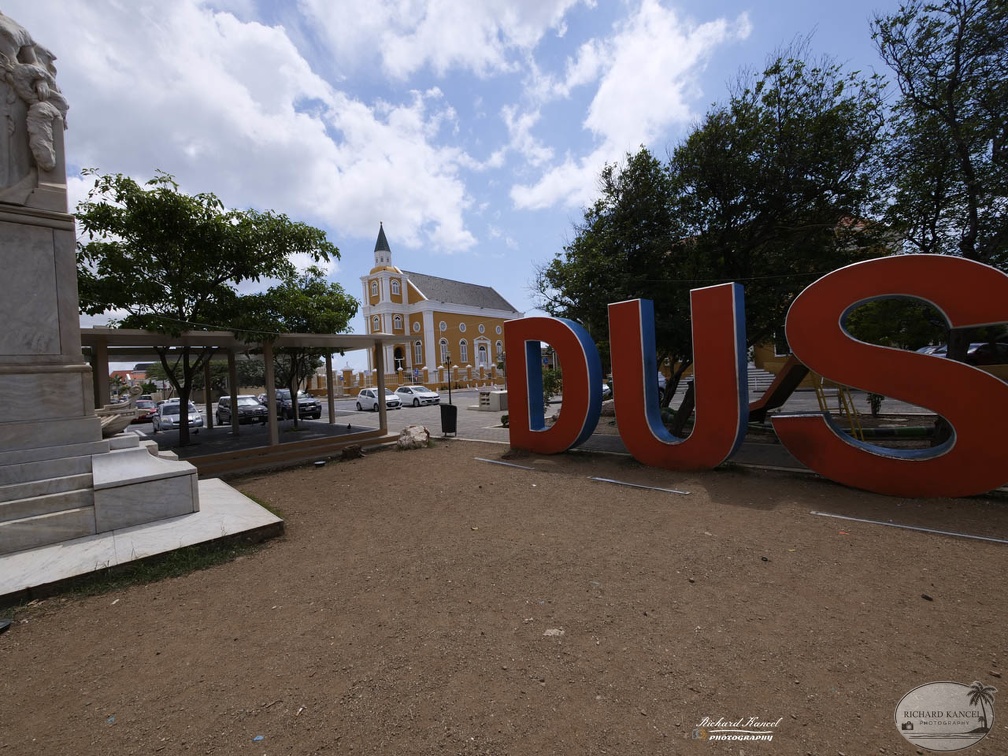 curacao-a327.jpg