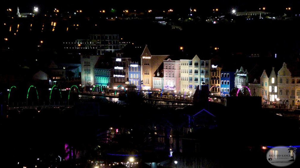 curacao-d381.jpg
