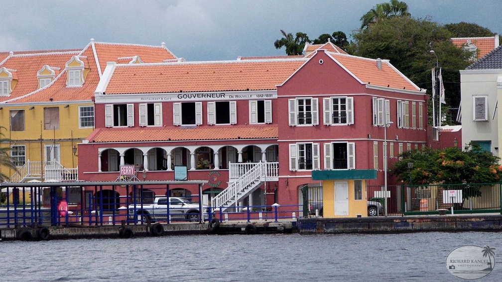 curacao-d395.jpg