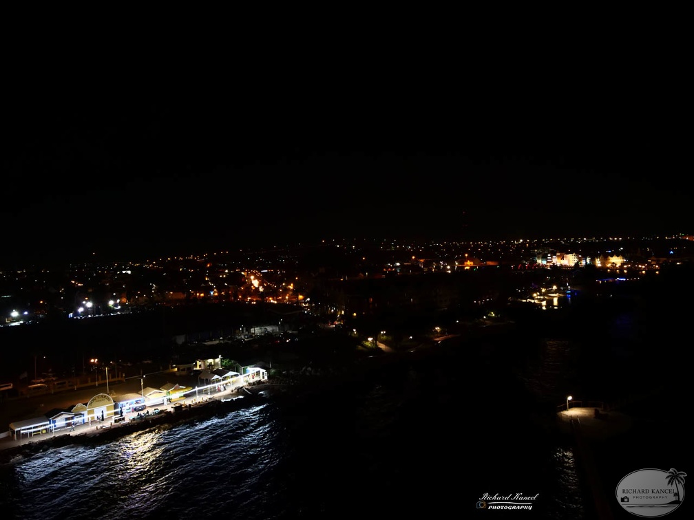 curacao-f412.jpg