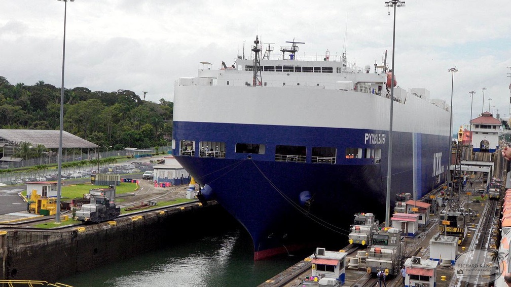 panama-f629.jpg