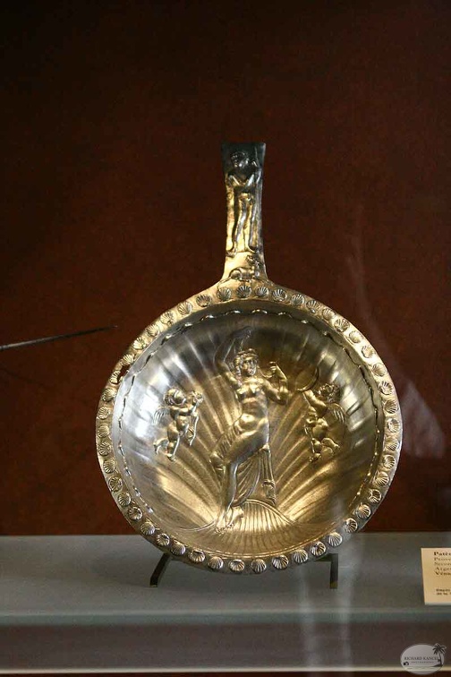 vase3.jpg
