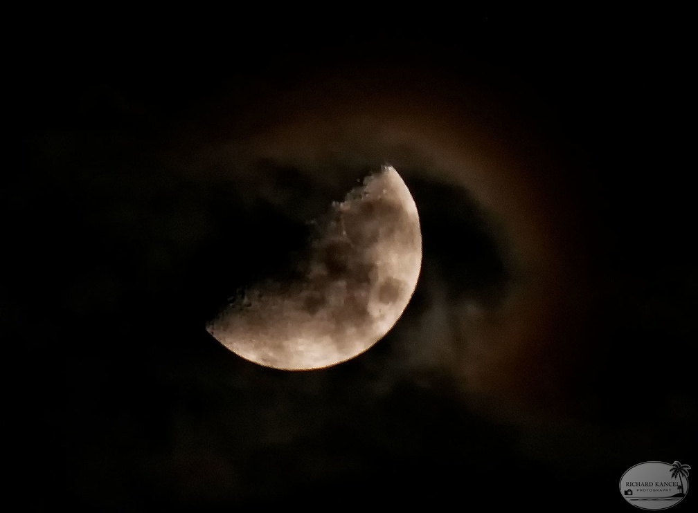 aurore-lune.jpg