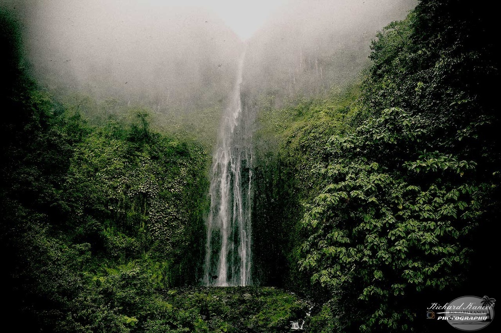 chutes-carbet-guadeloupe.jpg