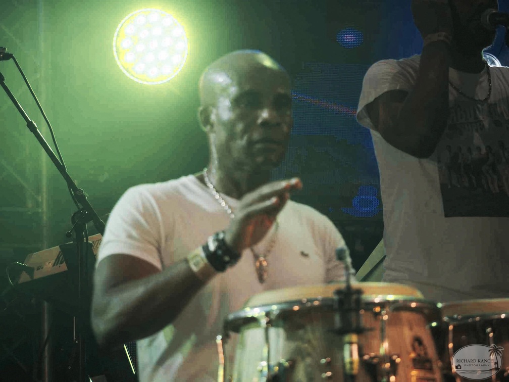 _1084129tabou-combo.jpg