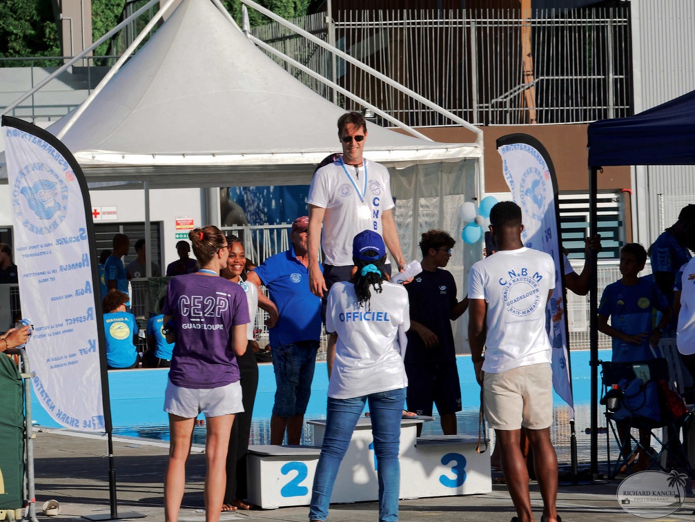 P1009253-shark.jpg