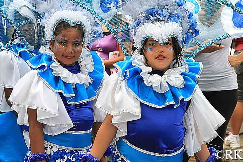 carnival-children30.jpg